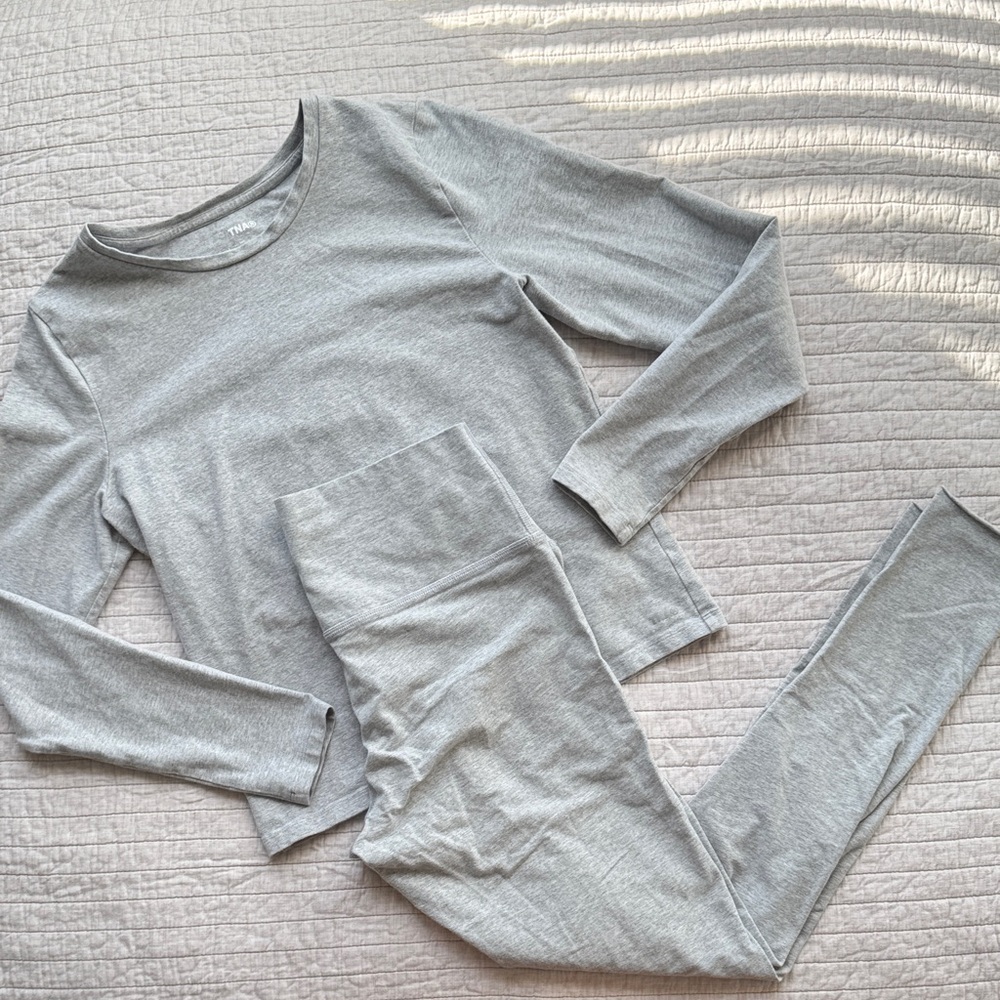 TNA Hold It Matching Set